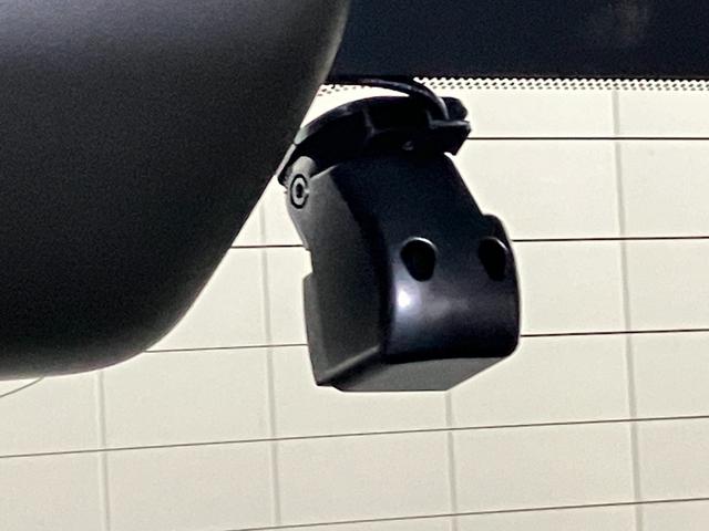 【前後ドライブレコーダー】もしもの時も映像で記録が残るので安心です。