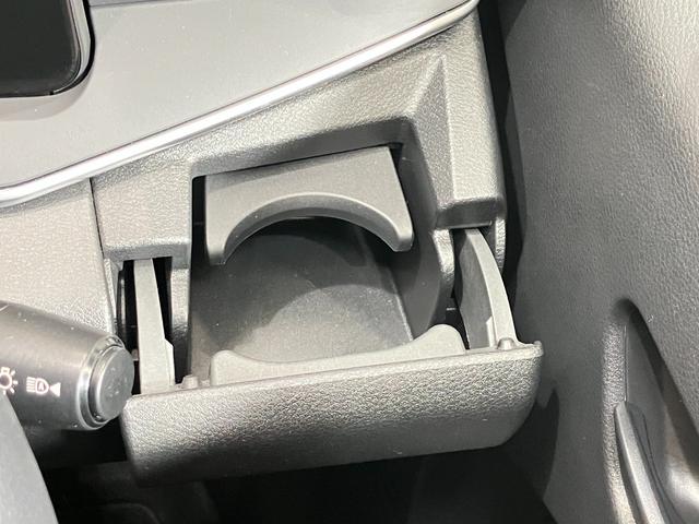 ノート S 1.2 S ディーラーOPナビ・バックモニター・ハイビームアシスト・ETC・ドライブレコーダー・オートライト(34枚目)