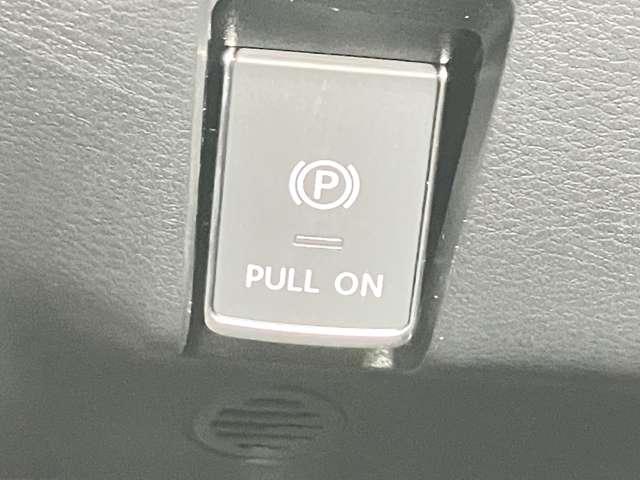 アリア Ｂ６　ｅ－４ＯＲＣＥ　４ＷＤ　当社試乗車アップ　ナッパレザー・純正ナビ（8枚目）