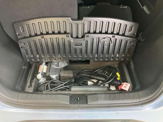 サクラ Ｇ　当社試乗車アップ・メーカーＯＰナビ・充電ケーブル・全周囲カメラ・前席シートヒーター・ステアリングヒーター・プロパイロット・ＬＥＤヘッドランプ・オートライト・ハイビームアシスト・ＥＴＣ（12枚目）