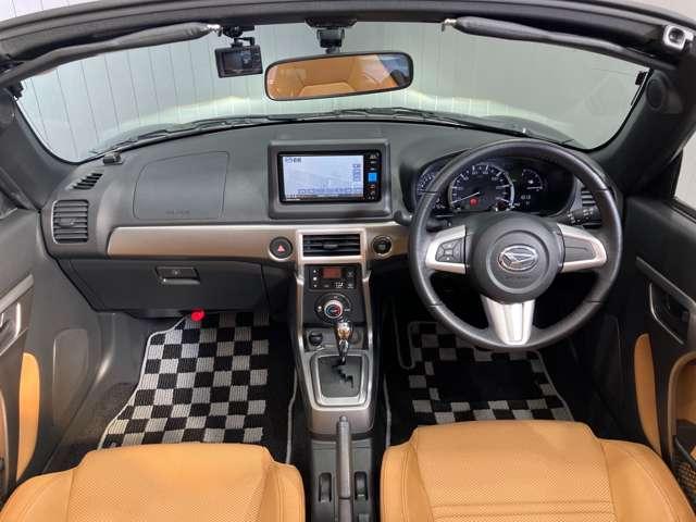 コペン セロ 660メモリーナビ・フルセグ・DVD再生機能付き・シートヒーター・スマートキー・バックカメラ・CD・アルミホイール・フォグランプ・横滑り防止機能・アイドリングストップ(4枚目)