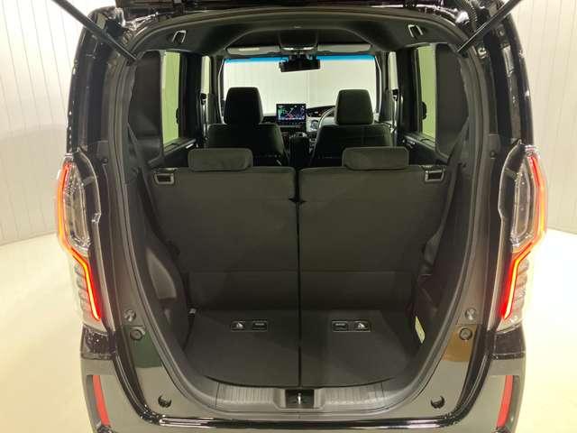 N-BOXカスタム カスタム 660 L ホンダ純正メモリーナビ・両側電動スライド(11枚目)