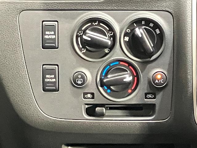 キャラバン 　２．５　チェアキャブ　車いす４名仕様　衝突軽減システム・車線逸脱警報・踏み間違防止システム・スマートルームミラー・ハイビームアシスト・ＥＴＣ・プライバシーガラス・ストレッチャー固定装置（24枚目）