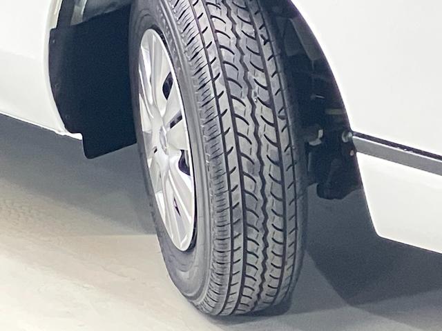 キャラバン 　２．５　チェアキャブ　車いす４名仕様　衝突軽減システム・車線逸脱警報・踏み間違防止システム・スマートルームミラー・ハイビームアシスト・ＥＴＣ・プライバシーガラス・ストレッチャー固定装置（45枚目）