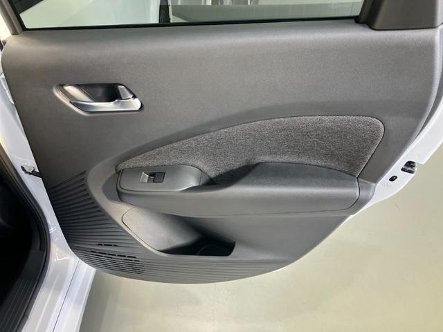 オーラ G 1.2 G 当社試乗車アップ・メーカーOPナビ・プロパイロット・全周囲カメラ・LEDヘッドランプ・ハイビームアシスト・ワイヤレス充電器・ETC2.0・パワーシート・車線逸脱警報・車線逸脱防止支援(43枚目)