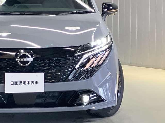 オーラ 1.2 G 90周年記念車 当社試乗車アップ・メーカーOPナビ・前席シ(8枚目)