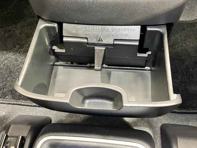 セレナ ｅ－パワー　ハイウェイスターＶ　１．２　ｅ－ＰＯＷＥＲ　ハイウェイスター　Ｖ　ディーラーＯＰナビ・両側電動スライドドア・ＬＥＤヘッドランプ・ＬＥＤフォグランプ・プロパイロット・全周囲カメラ（41枚目）