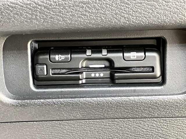 デリカミニ ６６０　Ｔ　プレミアム　三菱純正メモリーナビ・両側電動スライドド（12枚目）