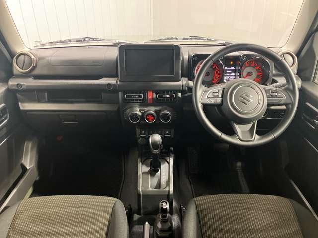 �`�s���[�𗧂Ă��f�U�C���ɂ���āA���p�̏��Ȃ����C�h�Ȏ��E���m�ہB�܂��A�X�N�G�A�ȃt�[�h�`��͌��؂肪�ǂ��A���񂵂̗ǂ��ɂ��v�����܂��I