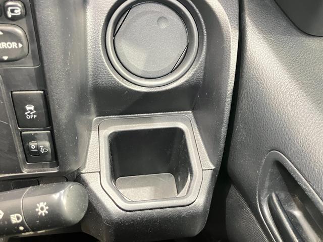 プロボックス GL 1.5 GL 4WD 4WD・社外フルセグメモリーナビ(7インチ)・ETC・ドライブレコーダー・リモコンキー・プライバシーガラス(32枚目)