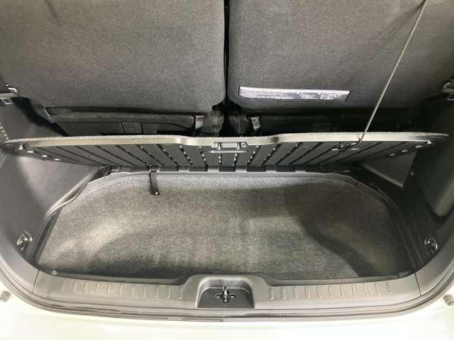 セレナ 1.2 e-POWER ハイウェイスター V ディーラーOPナビ・後席モニター・両側電動(15枚目)