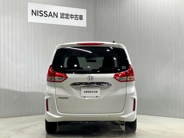 フリード 1.5 G ホンダ純正メモリーナビ・両側電動スライド(8枚目)