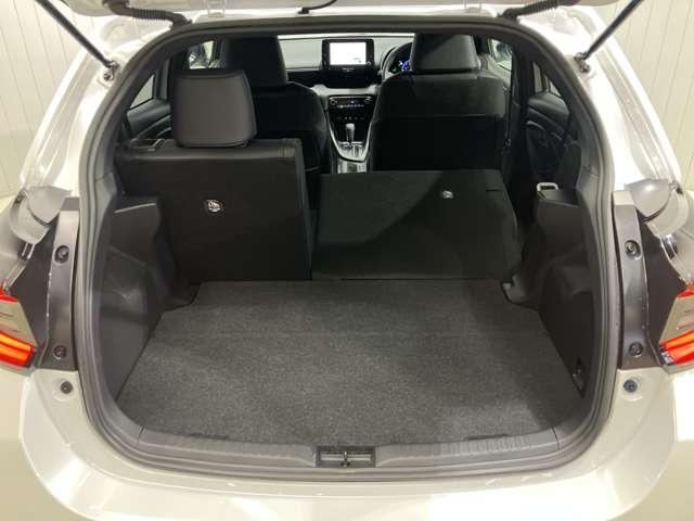 ヤリス 1.5 ハイブリッド Z ワンオーナー・メーカーナビ・パノラミック(9枚目)