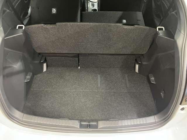 ヤリス 1.5 ハイブリッド Z ワンオーナー・メーカーナビ・パノラミック(10枚目)