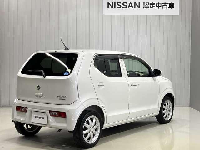 アルト Ｘ　６６０　Ｘ　インテリジェントキー・プライバシーガラス・アイドリングストップ・衝突軽減システム・車線逸脱警報・運転席助手席エアバック・アイドリングストップ・オーライトシステム（2枚目）