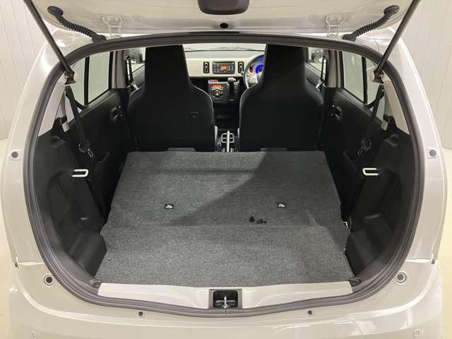 アルト Ｘ　６６０　Ｘ　インテリジェントキー・プライバシーガラス・アイドリングストップ・衝突軽減システム・車線逸脱警報・運転席助手席エアバック・アイドリングストップ・オーライトシステム（10枚目）