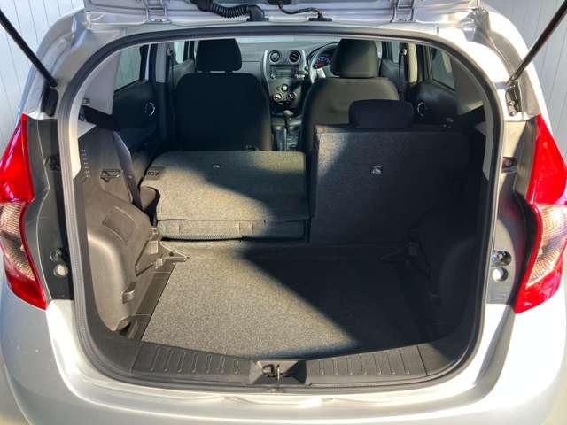 ノート Ｘ　Ｖセレクション＋セーフティ　１．２　Ｘ　Ｖセレクション　プラスセーフティ　ワンオーナー・純正オーディオ・アイドリングストップ・衝突被害軽減ブレーキ・セキュリティセーフティパック・インテリジェントキー・ステアリングスイッチ（10枚目）