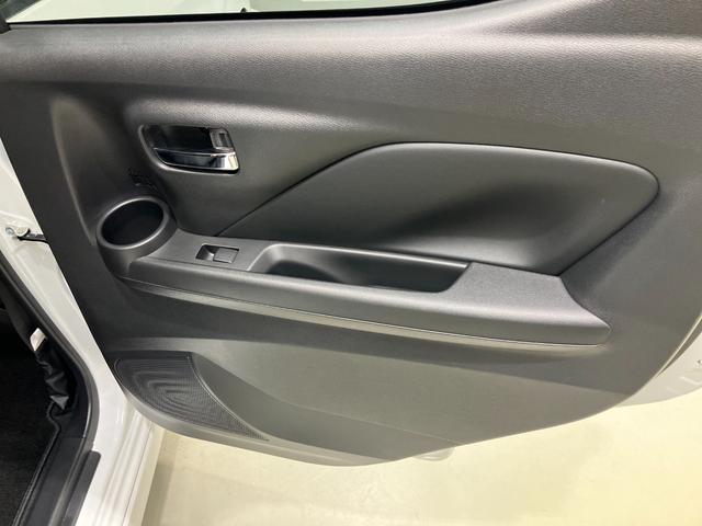 �y�㕔���ȃh�A�z�{�g���z���_�[������̂ł�����肭�낰�܂���