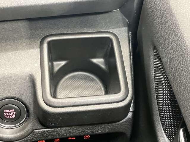 �^�]�ȑ��̃h�����N�z���_�[�ł�