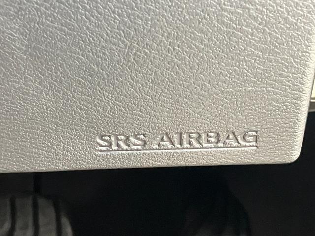 キックス X 1.2 X (e-POWER) 当社試乗車アップ・ディーラーOPナビ・全周囲カメラ・プロパイロット・LEDヘッドランプ・LEDフォグランプ・ハイビームアシスト・ルーフレール・CD/DVD(30枚目)