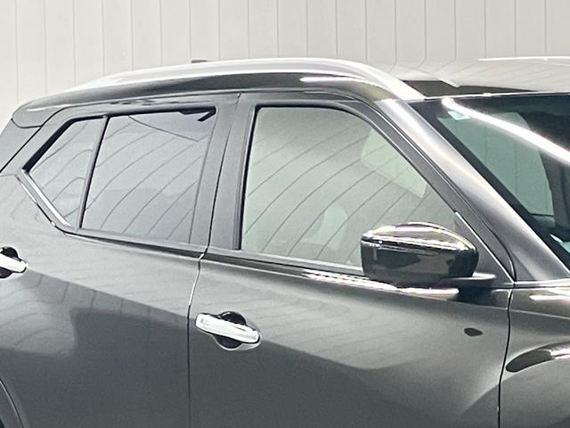 キックス X 1.2 X (e-POWER) 当社試乗車アップ・ディーラーOPナビ・全周囲カメラ・プロパイロット・LEDヘッドランプ・LEDフォグランプ・ハイビームアシスト・ルーフレール・CD/DVD(41枚目)