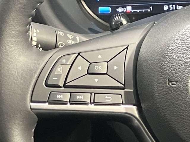 �y�n���h���X�C�b�`�z�n���h�������𗣂����ƂȂ��A�I�[�f�B�I�⃁�[�^�[���̉t���̑��삪�茳�̃X�e�A�����O�X�C�b�`�łł��܂���