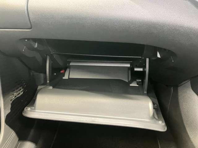 �u���[�X�y�[�X�v�g���₷�����[���A�g���₷���ꏊ�ɁB�l�X�ȏꏊ�Ɏ��[�X�y�[�X������g��������ǂ��̂Ŏԓ����X�b�L�������Y���ۂĂ܂�