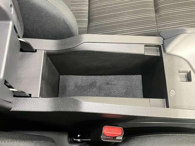 �A�[�����X�g�̒��ɂ����[�X�y�[�X���B��Ă���̂ŉ^�]�Ȏ������������ۂĂ܂��I