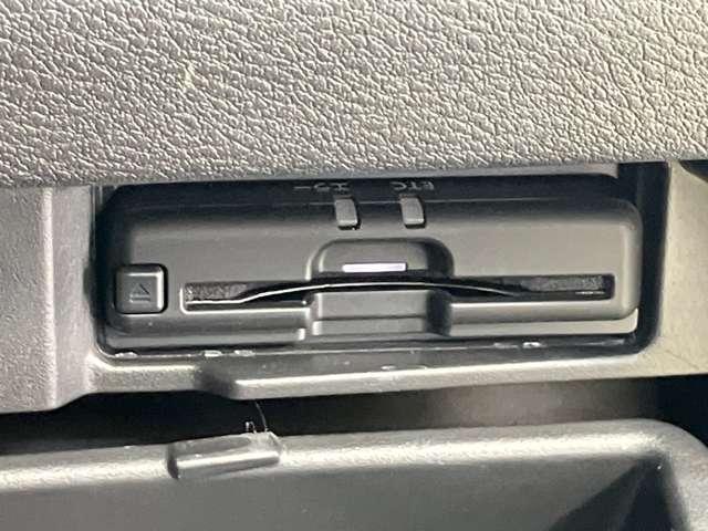 セレナ ハイウェイスターＶ　ワンオーナー・純正１０インチナビ・後席モニター・全周囲カメラ・プロパイロット・両側電動スライドドア（ハンズフリー付）・ＥＴＣ２．０・衝突被害軽減ブレーキ・踏み間違い衝突防止アシスト（32枚目）