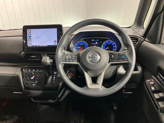 �y�n���h���X�C�b�`�z�n���h��������������ƂȂ��A�I�[�f�B�I���삪�ł���X�e�A�����O�X�C�b�`�t��