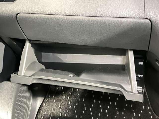 �u���[�X�y�[�X�v�g���₷�����[���A�g���₷���ꏊ�ɁB�l�X�ȏꏊ�Ɏ��[�X�y�[�X������g��������ǂ��̂Ŏԓ����X�b�L�������Y���ۂĂ܂�