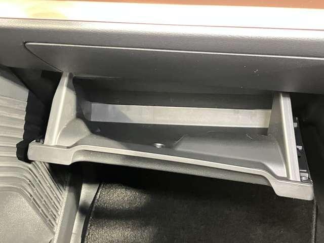 �u���[�X�y�[�X�v�g���₷�����[���A�g���₷���ꏊ�ɁB�l�X�ȏꏊ�Ɏ��[�X�y�[�X������g��������ǂ��̂Ŏԓ����X�b�L�������Y���ۂĂ܂�