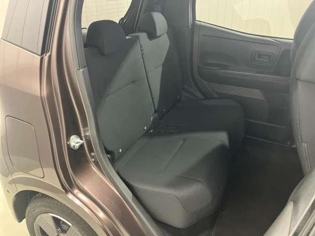 ��l�S�l�ł��]�T�ō����\���Ȏ��������m�ہB�㕔���Ȃ͕G�܂��̃X�y�[�X���L���r���g�߂�قǂ̍L����