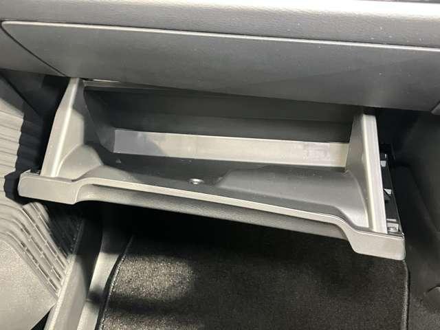 �u���[�X�y�[�X�v�g���₷�����[���A�g���₷���ꏊ�ɁB�l�X�ȏꏊ�Ɏ��[�X�y�[�X������g��������ǂ��̂Ŏԓ����X�b�L�������Y���ۂĂ܂�