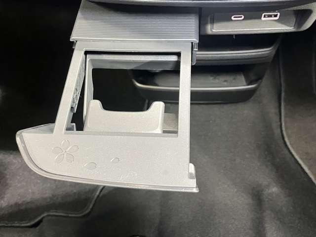 �����o���^�C�v�̃J�b�v�z���_�[�I�g��Ȃ��Ƃ��͎��[�ł��֗��I