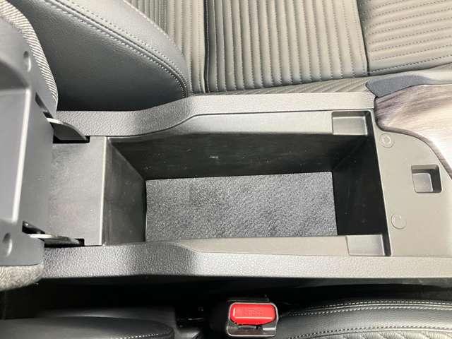 オーラ 1.2 G レザーエディション 当社社用車アップ・メーカーナビ・全周囲カ(37枚目)