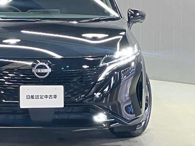 オーラ 1.2 G レザーエディション 当社社用車アップ・メーカーメモリーナビ・(8枚目)