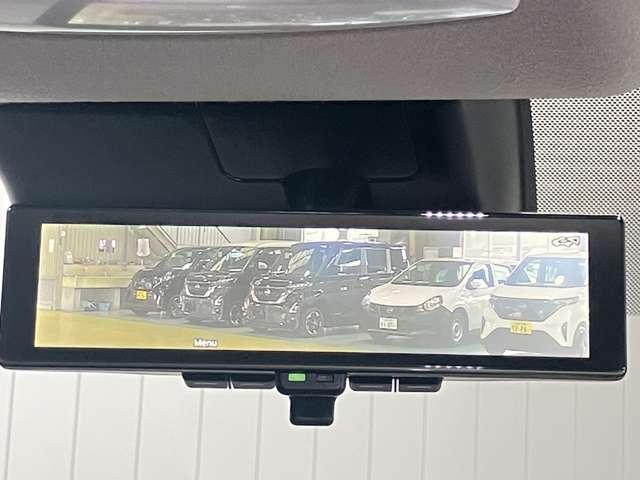 オーラ 1.2 G レザーエディション 当社社用車アップ・メーカーメモリーナビ・(16枚目)