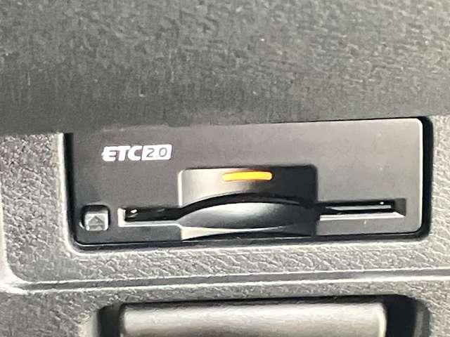 オーラ 1.2 G レザーエディション 当社社用車アップ・メーカーメモリーナビ・(28枚目)