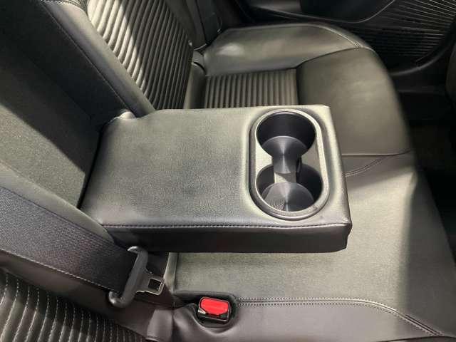 オーラ 1.2 G レザーエディション 当社社用車アップ・メーカーメモリーナビ・(31枚目)