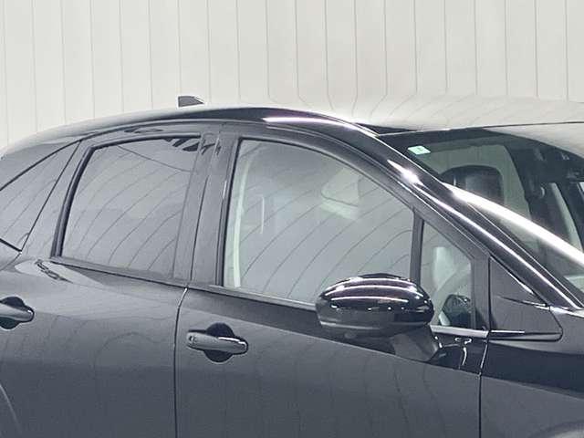 オーラ 1.2 G レザーエディション 当社社用車アップ・メーカーメモリーナビ・(34枚目)