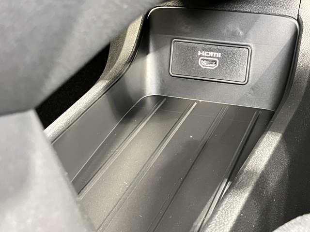 �u����ɍ���{�b�N�X�e�B�b�V��������������[�ł��܂����g�c�l�h�[�q�ɐ�p�P�[�u�����������ނƃi�r�œ�����y���߂܂���