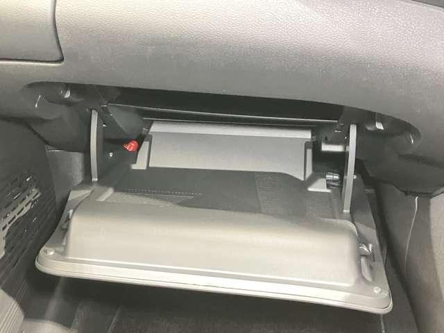 �y�O���[�u�{�b�N�X�z�戵��������e�B�b�V���{�b�N�X�ȂǁA�����΂�₷�����������Ȃ��X�b�L�����[�ł��܂���