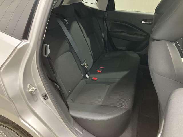 �y��ȋ�ԁz�O�ȃV�[�g�o�b�N�̈ꕔ���ւ��܂��邱�ƂŁA�L���j�[���[���������B�������������Ƃ�̂�����K�ȋ�ԂɂȂ��Ă��܂���