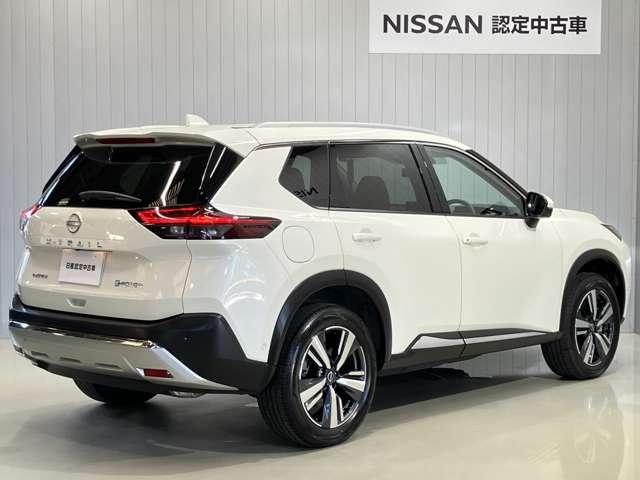 エクストレイル Ｇ　ｅ－４ＯＲＣＥ　４ＷＤ　当社試乗車アップ・メーカーＯＰナビ・ナッパレザー・アラウンドビューモニター・ＥＴＣ２．０・プロパイロットパーキング（2枚目）