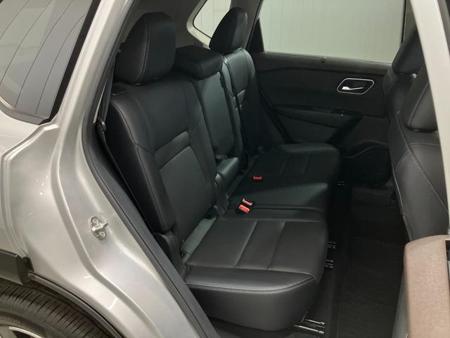 エクストレイル G e-4ORCE 1.5 G e-4ORCE 4WD 当社試乗車アップ・メーカーOPナビ・全周囲カメラ・全席シートヒーター・ワイヤレス充電器・ルーフレール・駐車支援・川西展示TEL072-793-0231(40枚目)