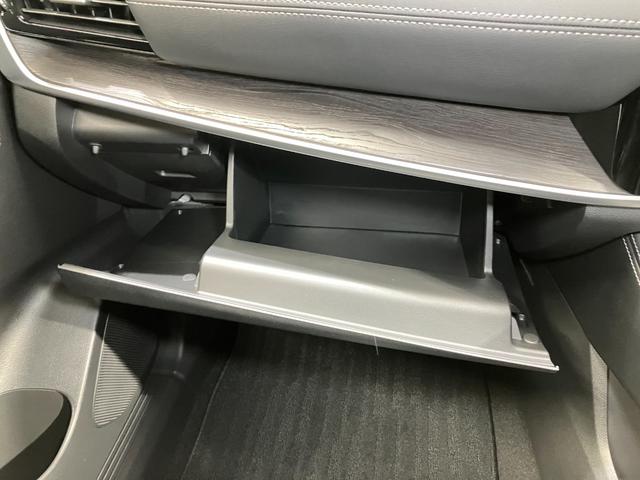 エクストレイル G e-4ORCE 1.5 G e-4ORCE 4WD 当社試乗車アップ・メーカーOPナビ・プロパイロット・LEDヘッドランプ・全周囲カメラ・オートバックドア・全席シートヒーター・川西展示TEL072-793-0231(37枚目)