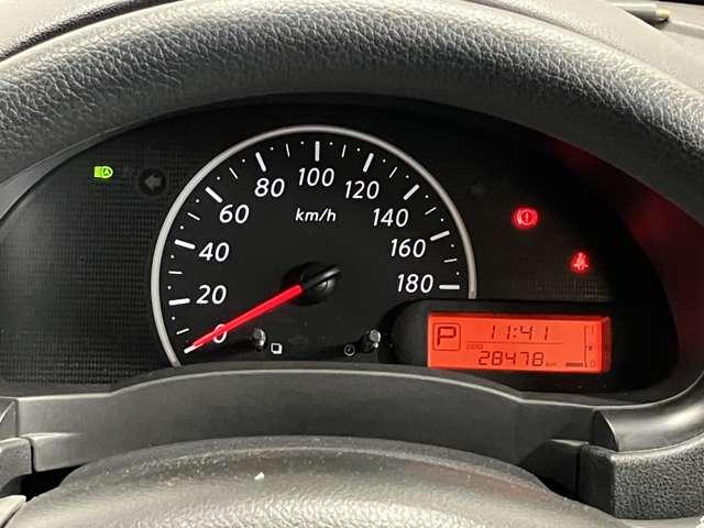 マーチ X Vセレクション 1.2 X Vセレクション SDナビ・バックモニター・オートライト・ハイビームアシスト・インテリジェントキー・衝突被害軽減ブレーキ・踏み間違い衝突防止アシスト・プライバシーガラス(3枚目)