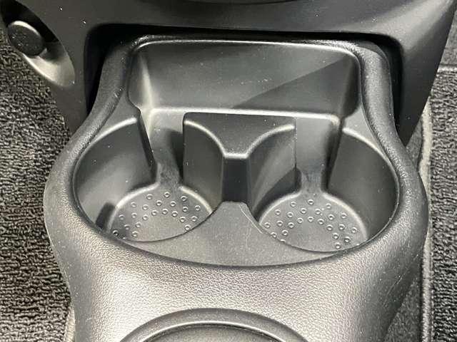 マーチ X Vセレクション 1.2 X Vセレクション SDナビ・バックモニター・オートライト・ハイビームアシスト・インテリジェントキー・衝突被害軽減ブレーキ・踏み間違い衝突防止アシスト・プライバシーガラス(20枚目)