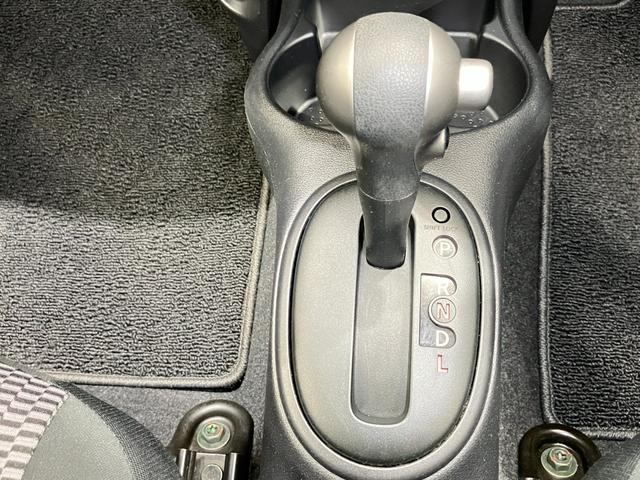 マーチ X Vセレクション 1.2 X Vセレクション SDナビ・バックモニター・オートライト・ハイビームアシスト・インテリジェントキー・衝突被害軽減ブレーキ・踏み間違い衝突防止アシスト・プライバシーガラス(21枚目)